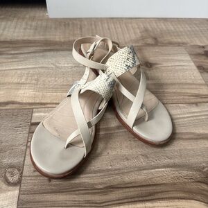 Elegant Beige Strappy Sandals